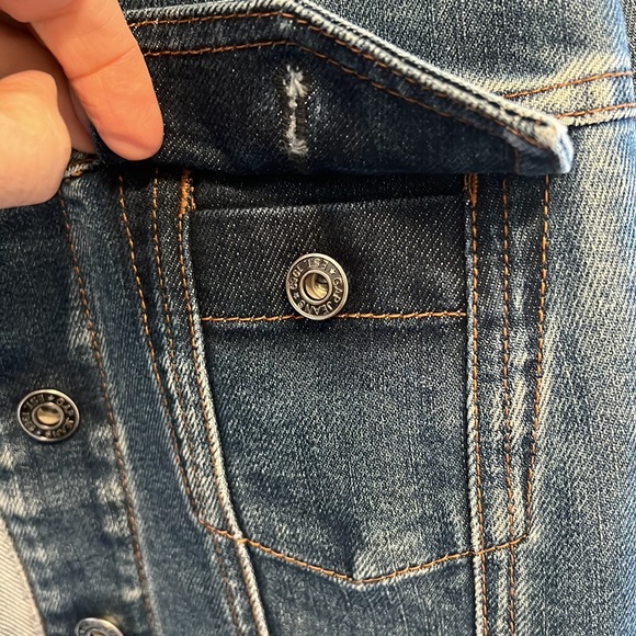 Vintage GAP Denim Jacket - Picture 6 of 7